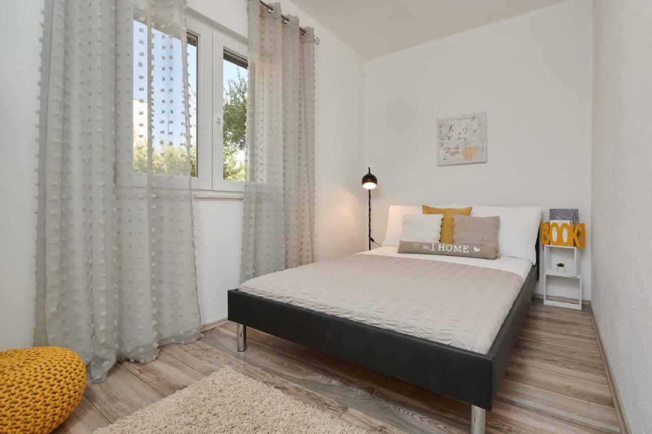 Villa Demonta Trogir Extérieur photo